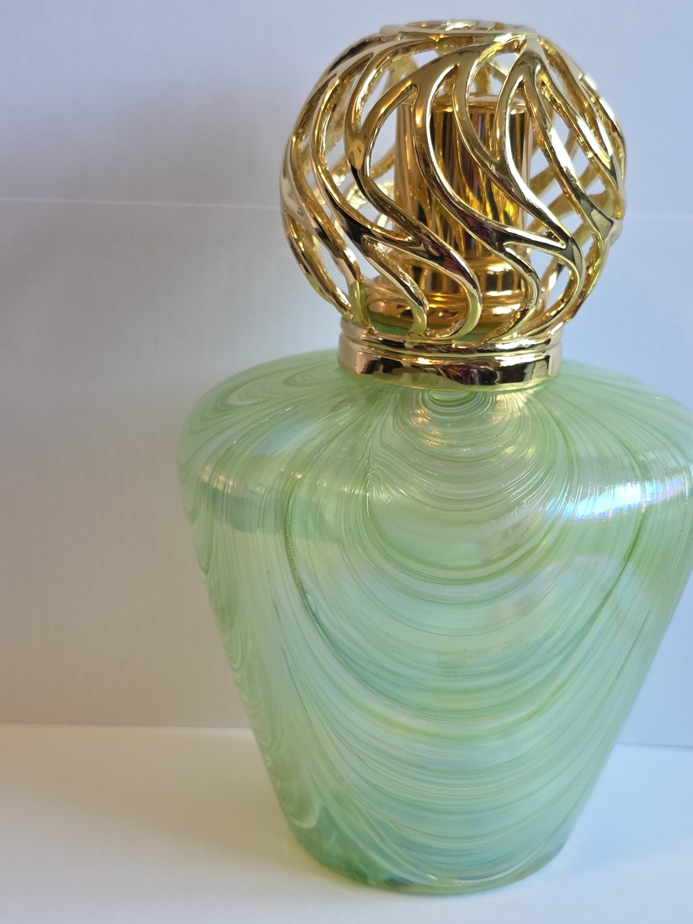 Green Swirled Glass Fragrance Lamp with Gold Filigree Top
